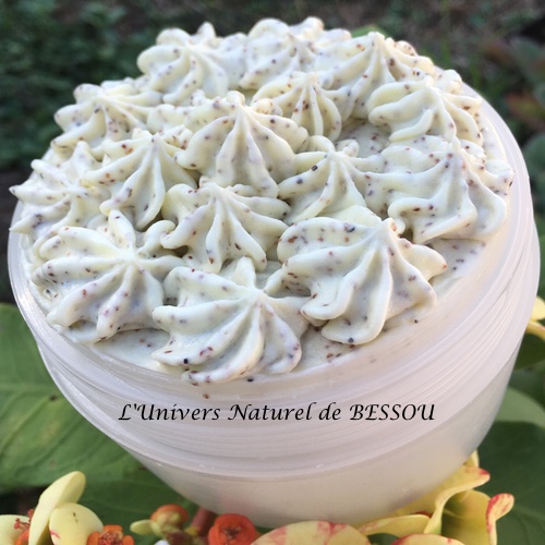 Chantilly de douche exfoliante Tahiti